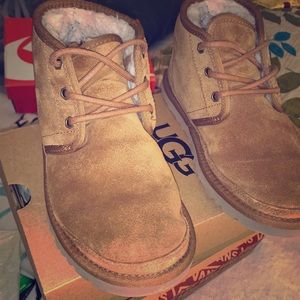 UGG Neumel Boot ( womens )